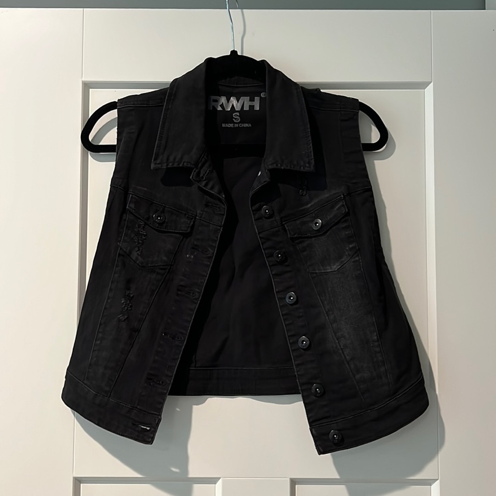 Size small sleeveless, black denim vest. From The Buckle. Brand is RWH 14